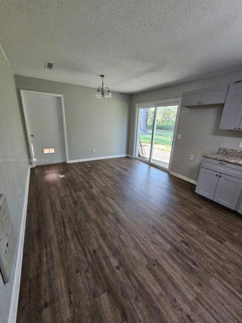 503 Martin Luther King Junior Ave , Bonifay, FL 32425 Photo