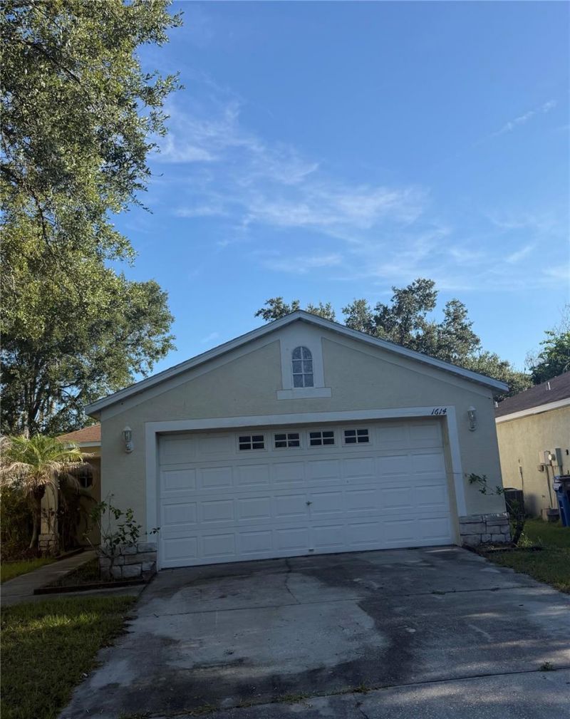 1614 Mosaic Forest Drive, Seffner, FL 33584 Main Photo