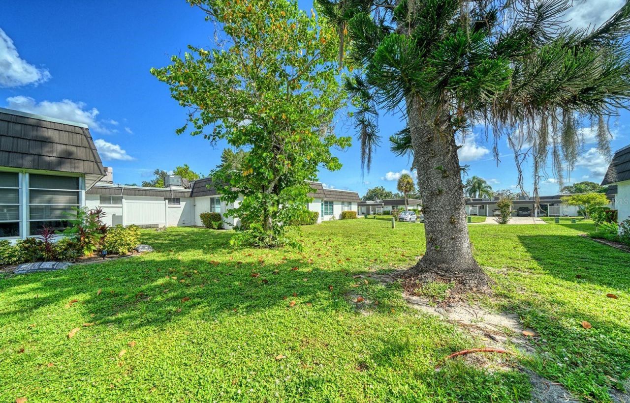 3961 Ashwood Lane, Unit 44, Sarasota, FL 34232 Photo