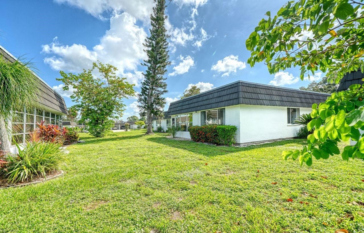 3961 Ashwood Lane, Unit 44, Sarasota, FL 34232 Photo