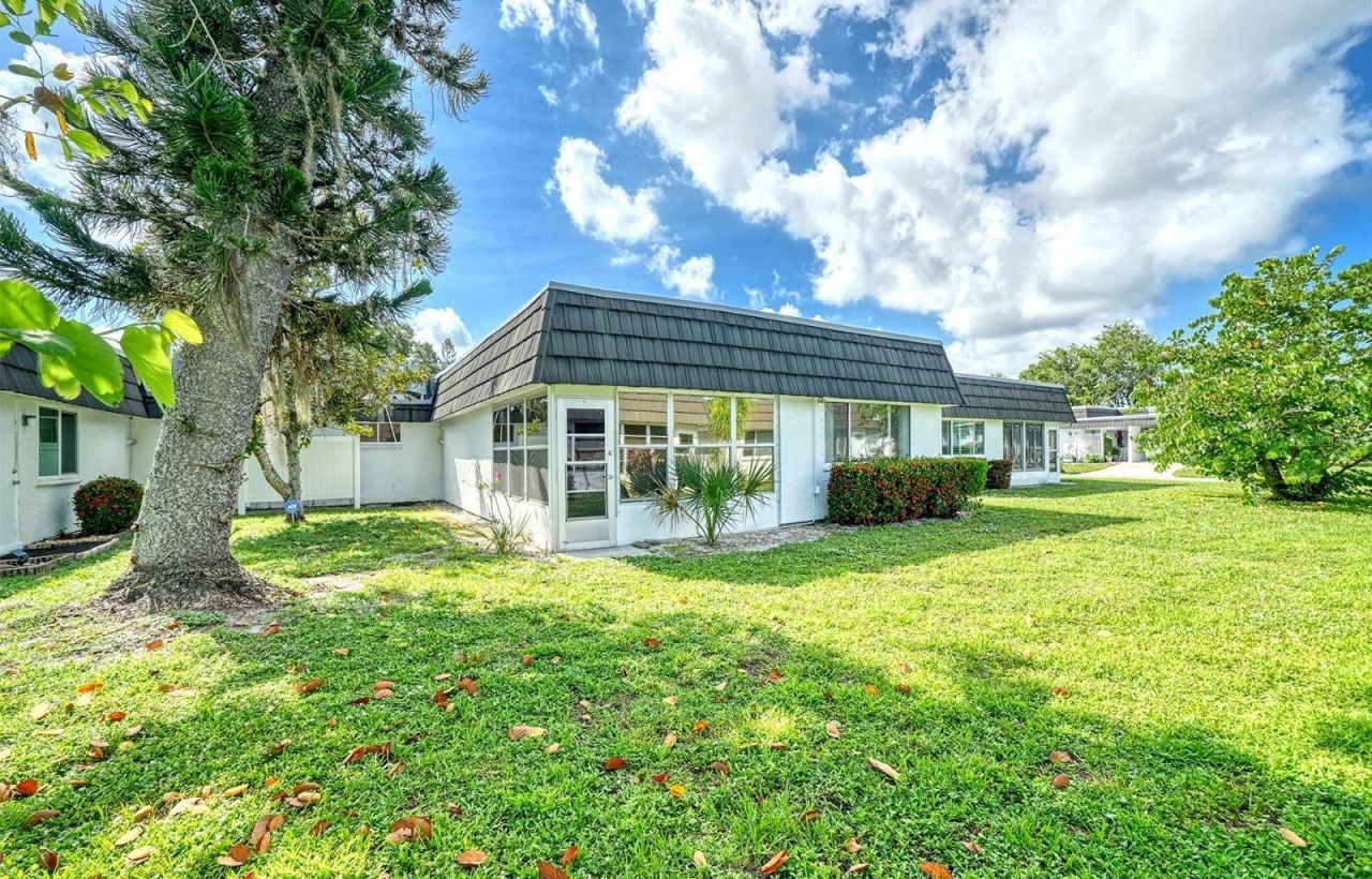 3961 Ashwood Lane, Unit 44, Sarasota, FL 34232 Photo