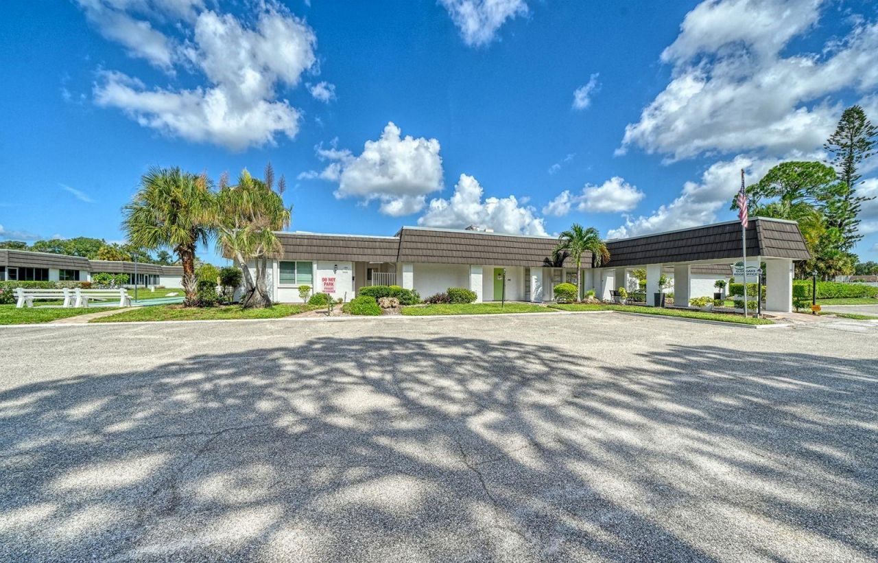 3961 Ashwood Lane, Unit 44, Sarasota, FL 34232 Photo