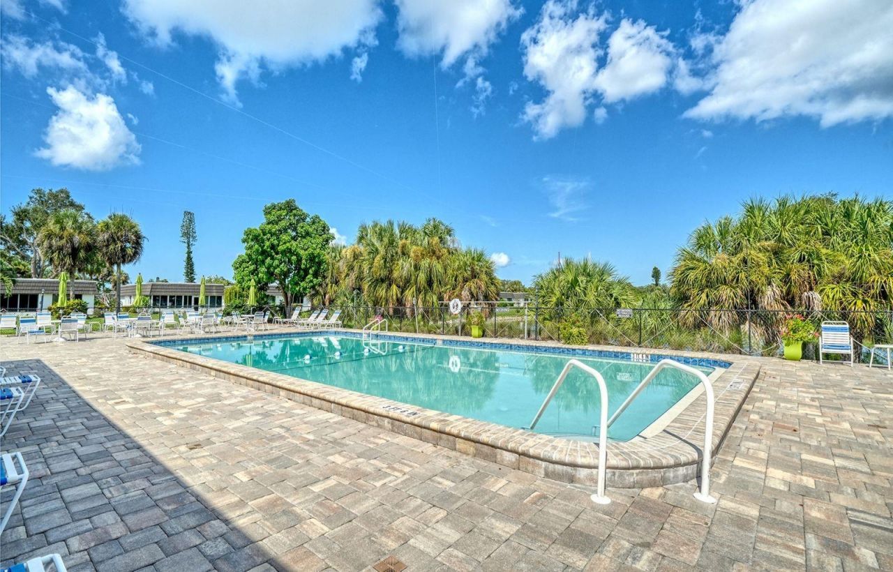 3961 Ashwood Lane, Unit 44, Sarasota, FL 34232 Photo