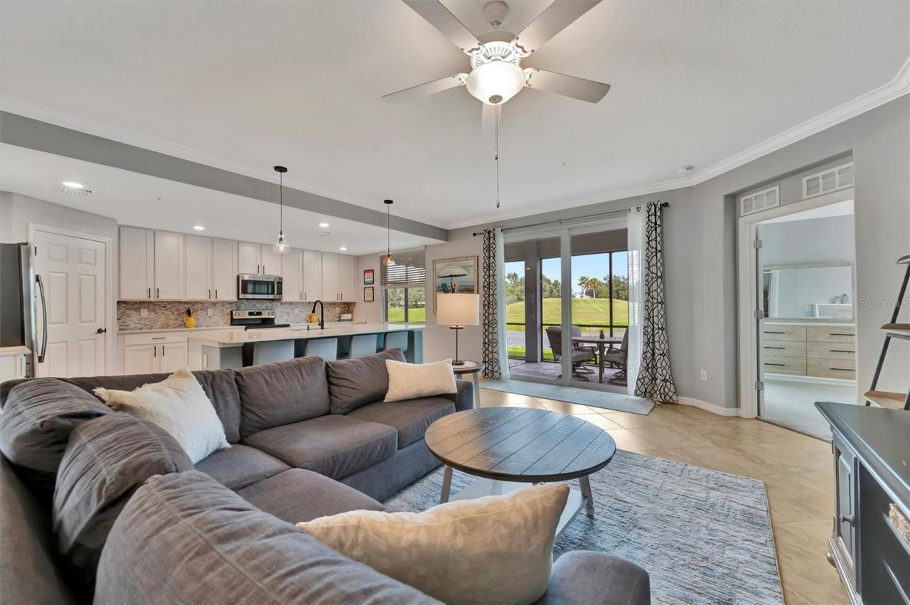 947 Tidewater Shores Loop , Bradenton, FL 34208 Photo