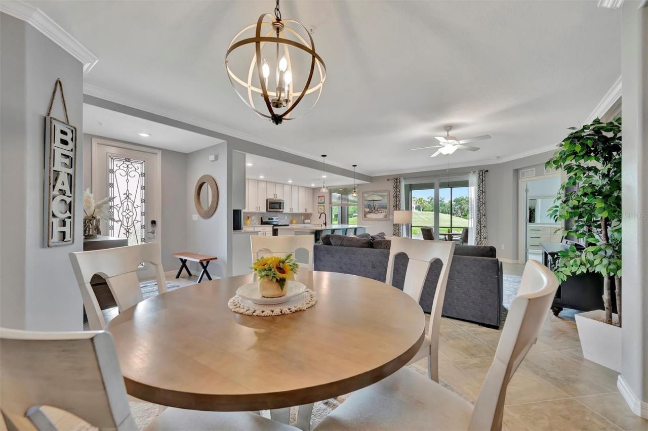 947 Tidewater Shores Loop , Bradenton, FL 34208 Photo