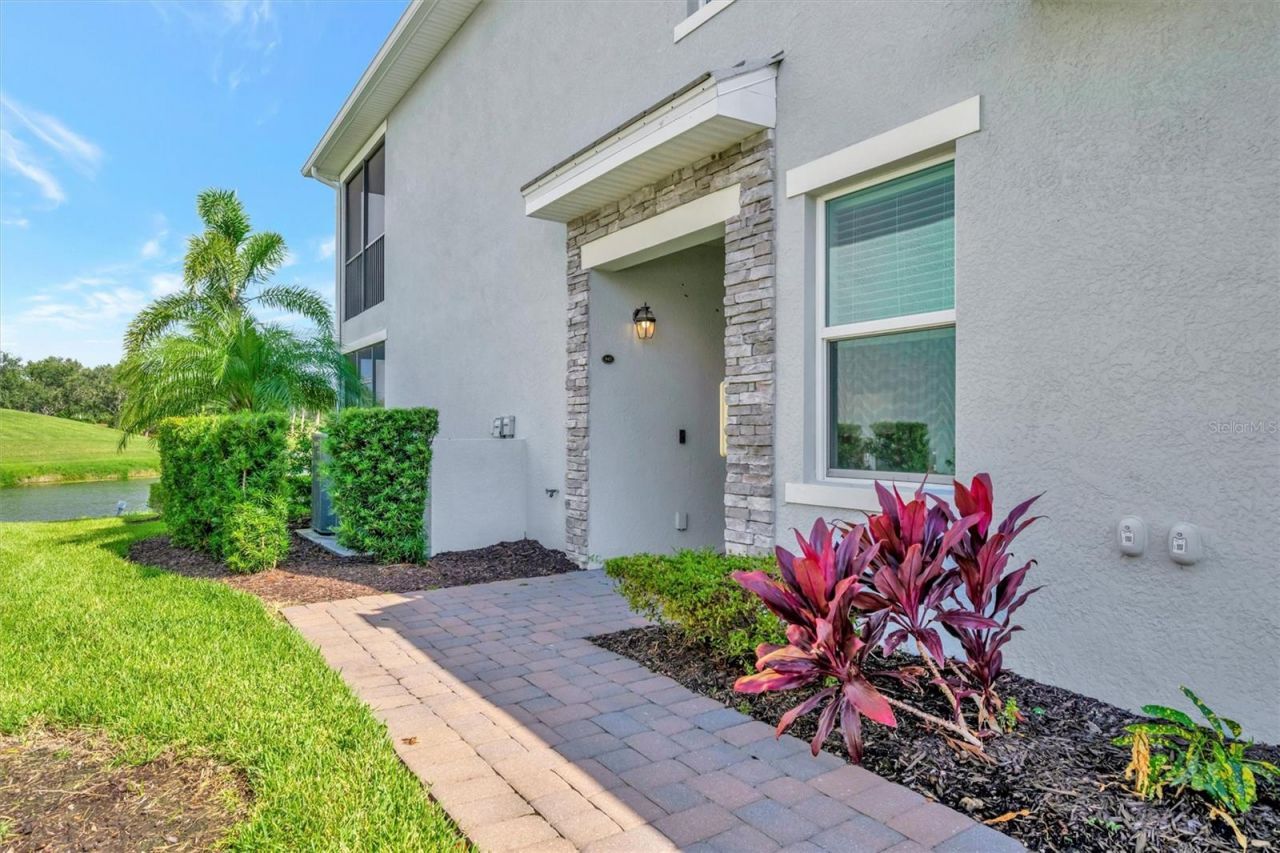 947 Tidewater Shores Loop , Bradenton, FL 34208 Photo