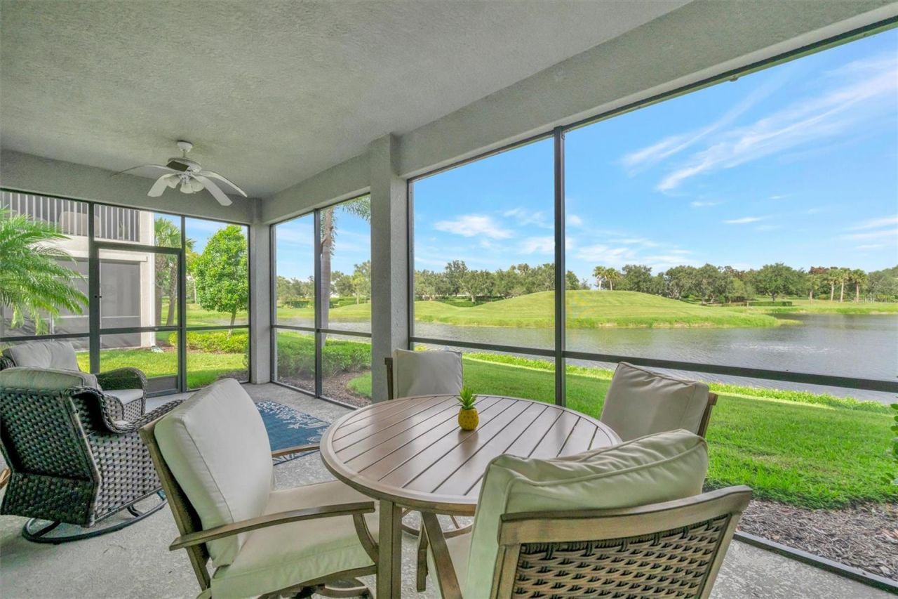 947 Tidewater Shores Loop , Bradenton, FL 34208 Photo