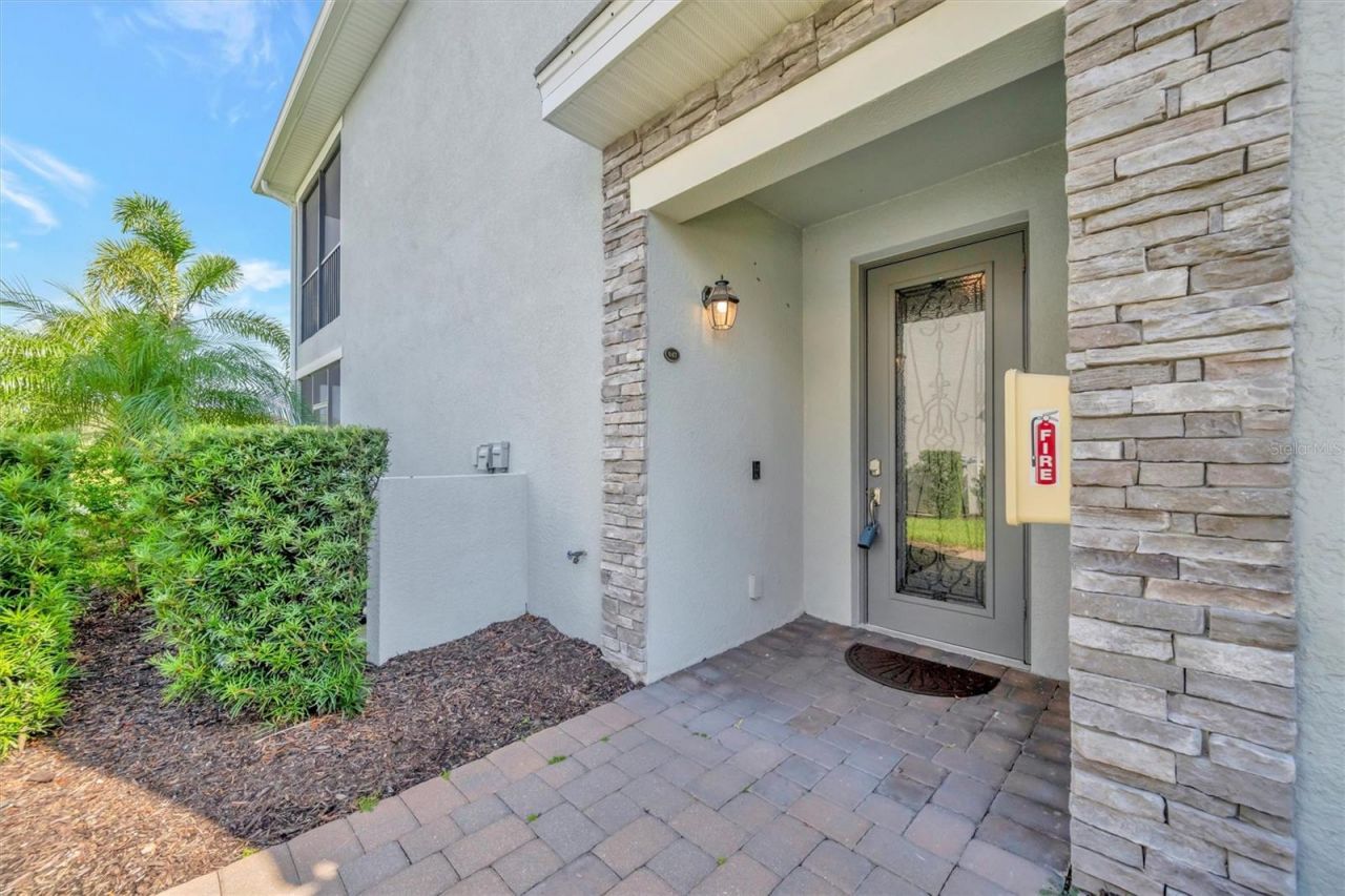 947 Tidewater Shores Loop , Bradenton, FL 34208 Photo