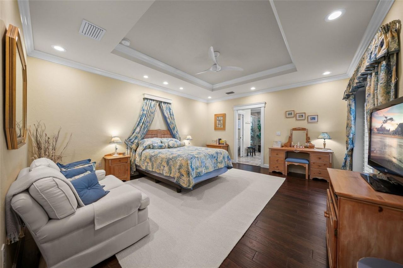 2440 Arlington Street, Sarasota, FL 34239 Photo