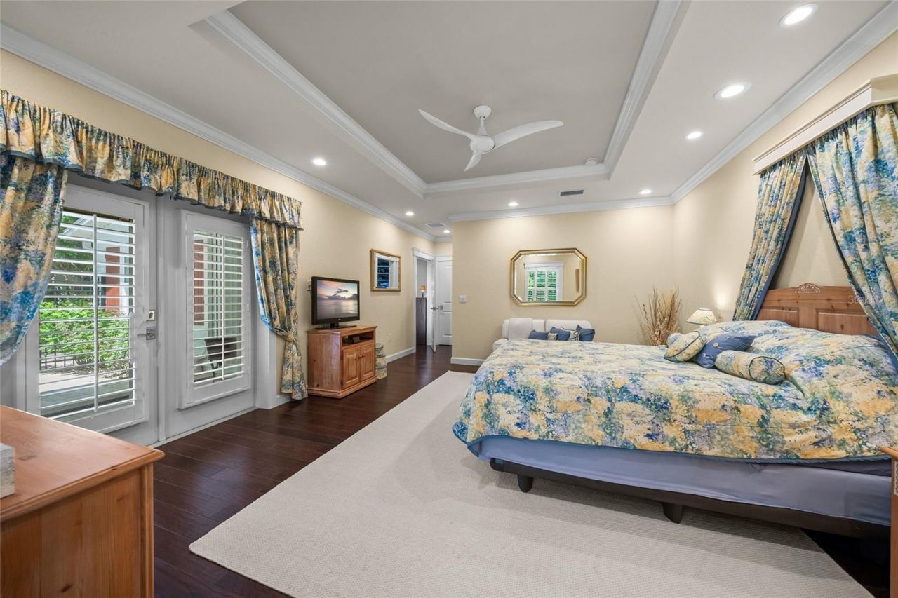 2440 Arlington Street, Sarasota, FL 34239 Photo