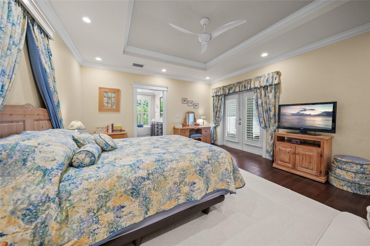 2440 Arlington Street, Sarasota, FL 34239 Photo