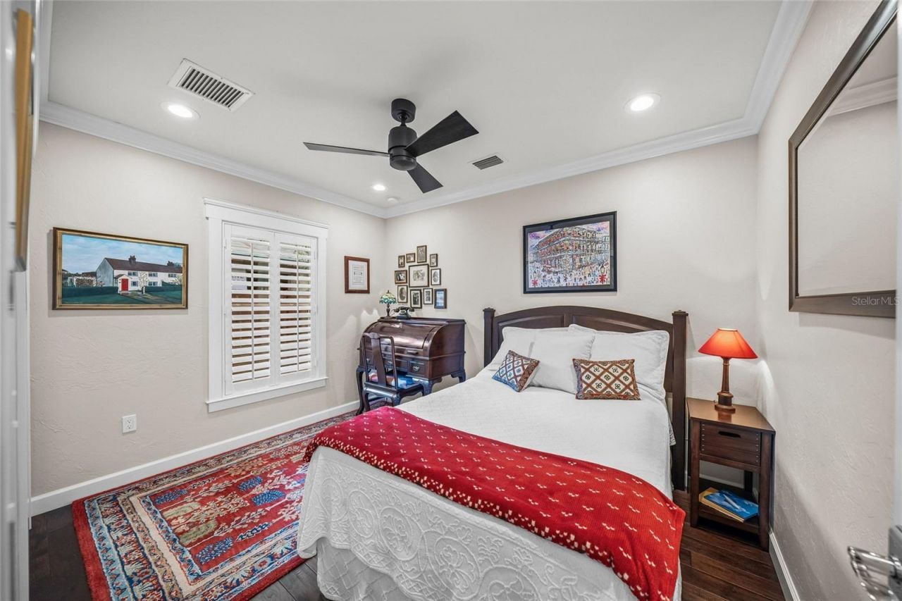 2440 Arlington Street, Sarasota, FL 34239 Photo
