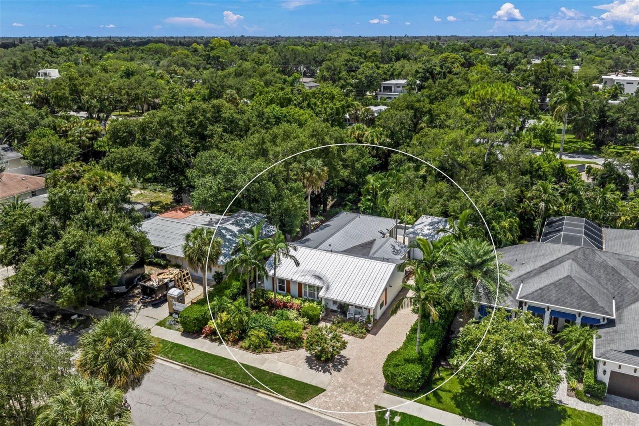2440 Arlington Street, Sarasota, FL 34239 Photo