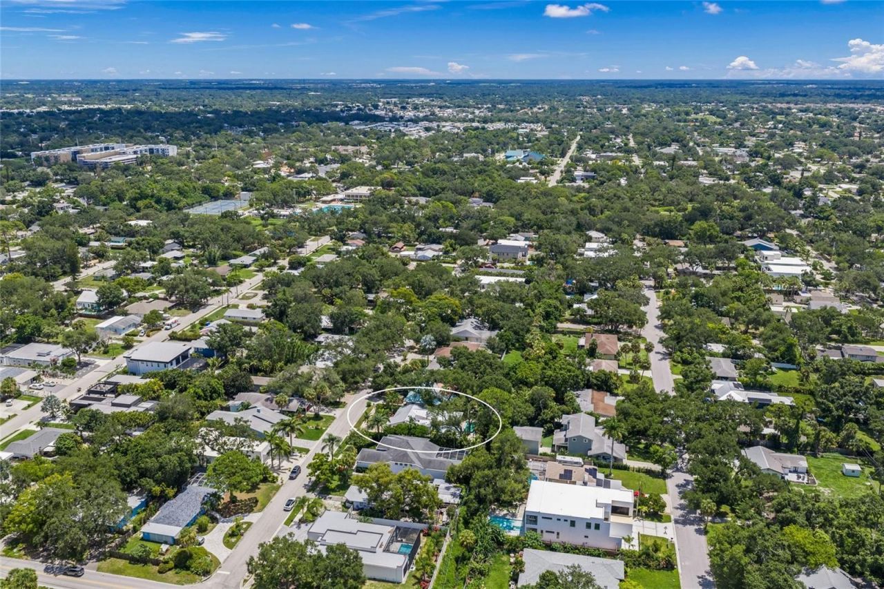 2440 Arlington Street, Sarasota, FL 34239 Photo