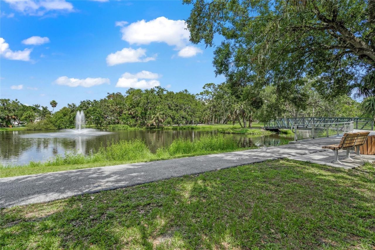 2440 Arlington Street, Sarasota, FL 34239 Photo
