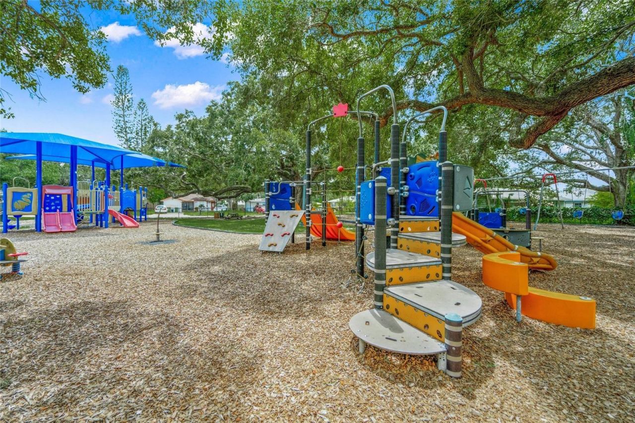 2440 Arlington Street, Sarasota, FL 34239 Photo