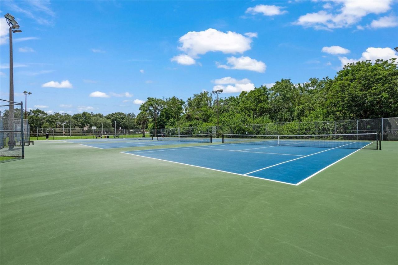 2440 Arlington Street, Sarasota, FL 34239 Photo