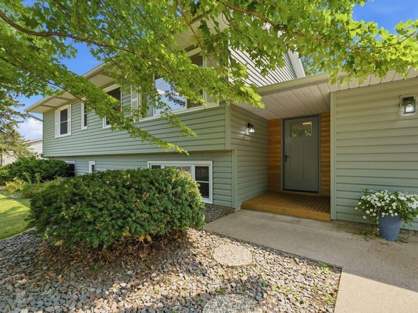 3996 Rahn Road, Eagan, MN 55122