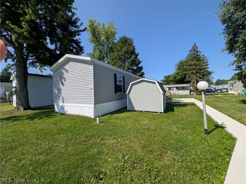215 Cedar Brook Drive, Elyria, OH 44035 Photo 1