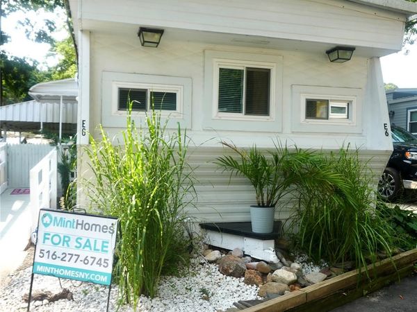 658 Sound Avenue, Unit E-6, Calverton, NY 11933