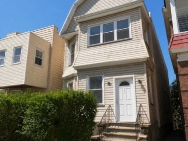143 Pearsall Ave, Jersey, NJ 07305