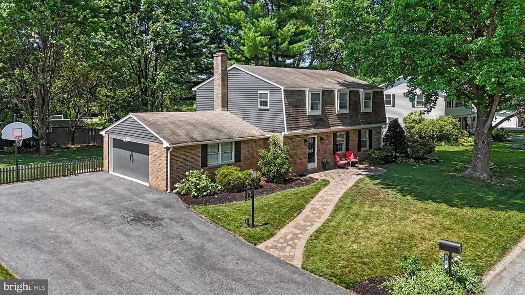 328 HARVEY ROAD , HERSHEY, PA 17033