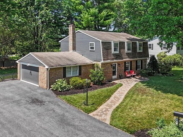 328 HARVEY ROAD, HERSHEY, PA 17033