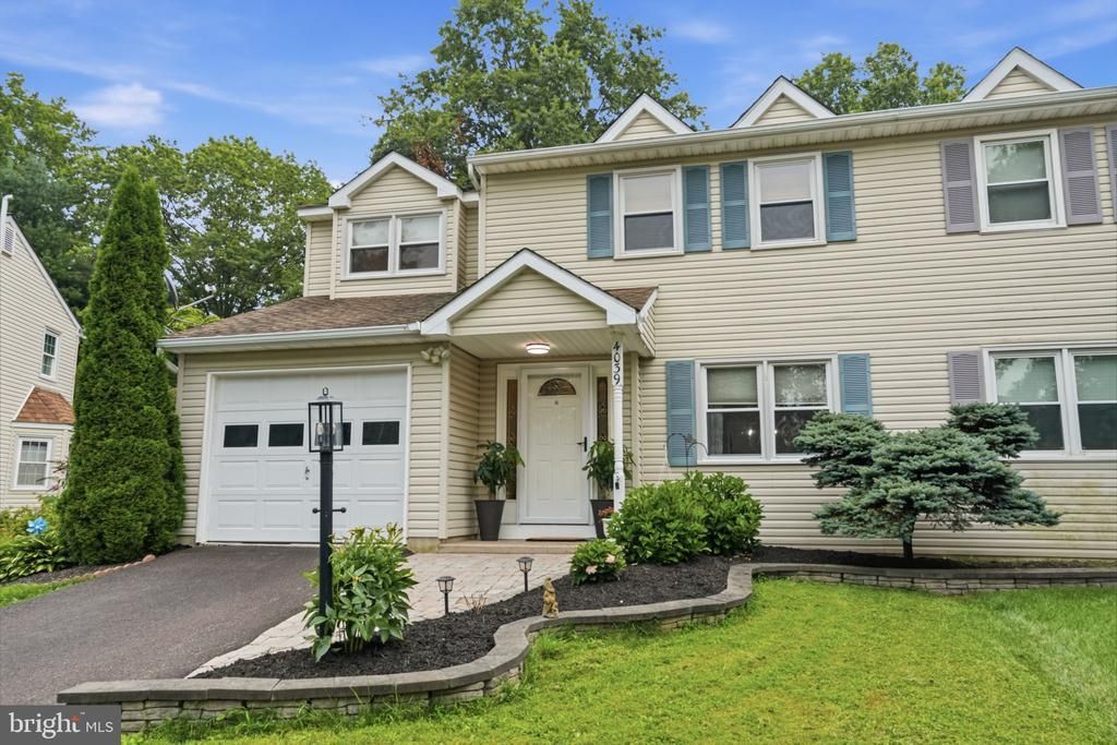 4039 HOLLY WAY, DOYLESTOWN, PA 18902