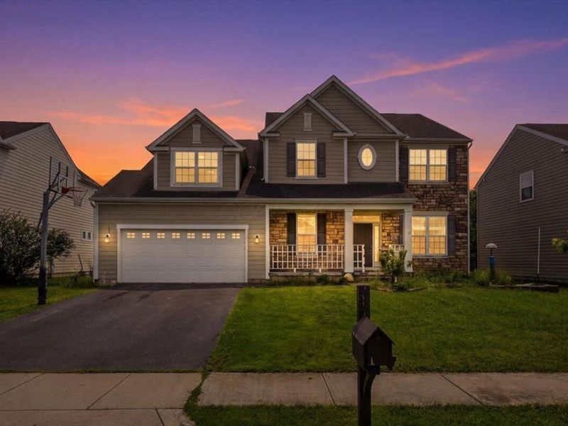 6061 Baumeister Drive , Hilliard, OH 43026 Photo 1
