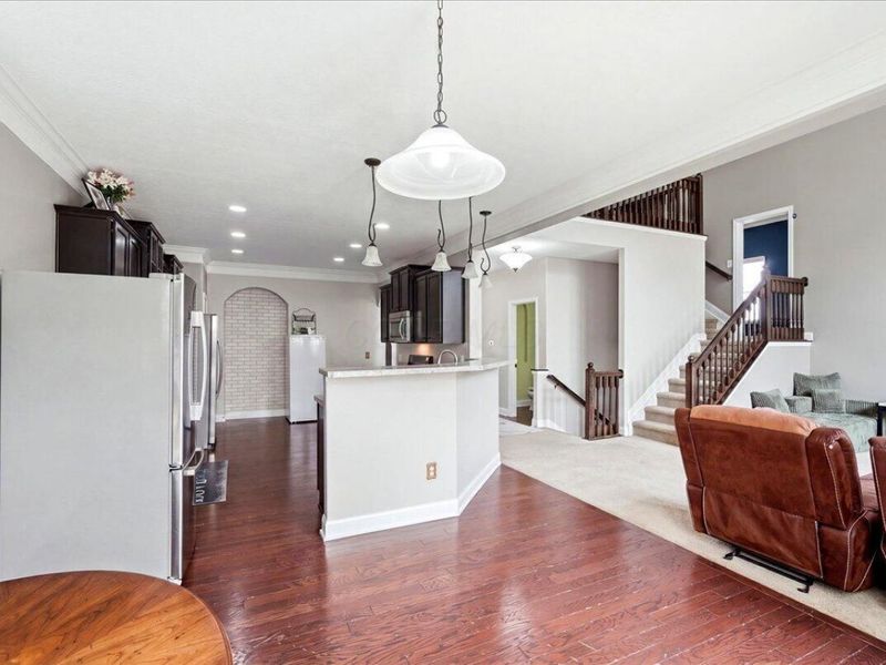 6061 Baumeister Drive , Hilliard, OH 43026 Photo 13