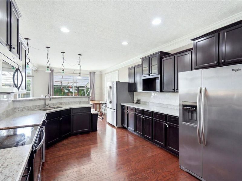6061 Baumeister Drive , Hilliard, OH 43026 Photo 14
