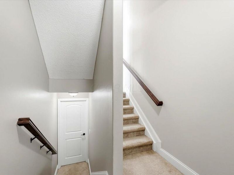 6061 Baumeister Drive , Hilliard, OH 43026 Photo 35