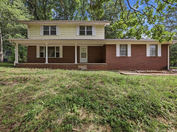 917 Carrie Lane, Hixson, TN 37343
