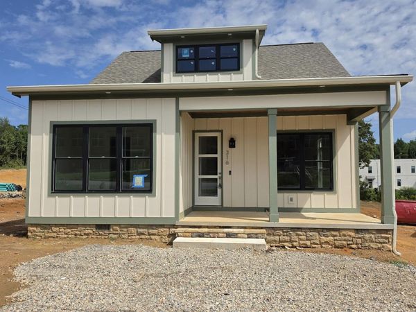 316 Thomas Road, Fort Oglethorpe, GA 30742