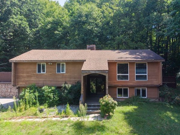 426 Cronin Rd, Warren, MA 01585