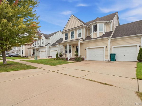 32627 Creekview street Creekview Street, New Haven Village, Mi 48048