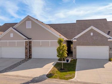 831 Plum Village Drive, Raisinville Township, Mi 48161