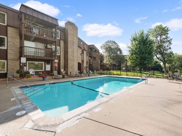 4201 Lakeside Avenue N, Unit 113, Brooklyn Center, MN 55429
