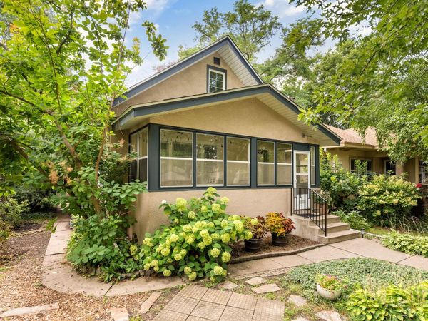 2410 35th Avenue S, Minneapolis, MN 55406