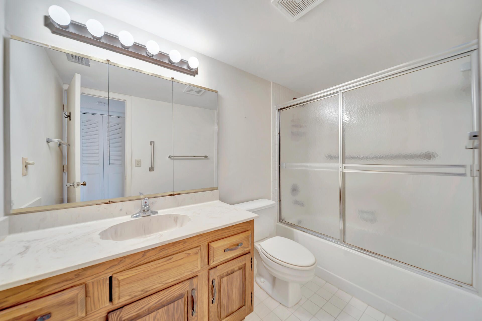 3485 Environ Boulevard, Unit C504, Lauderhill, FL 33319 Photo