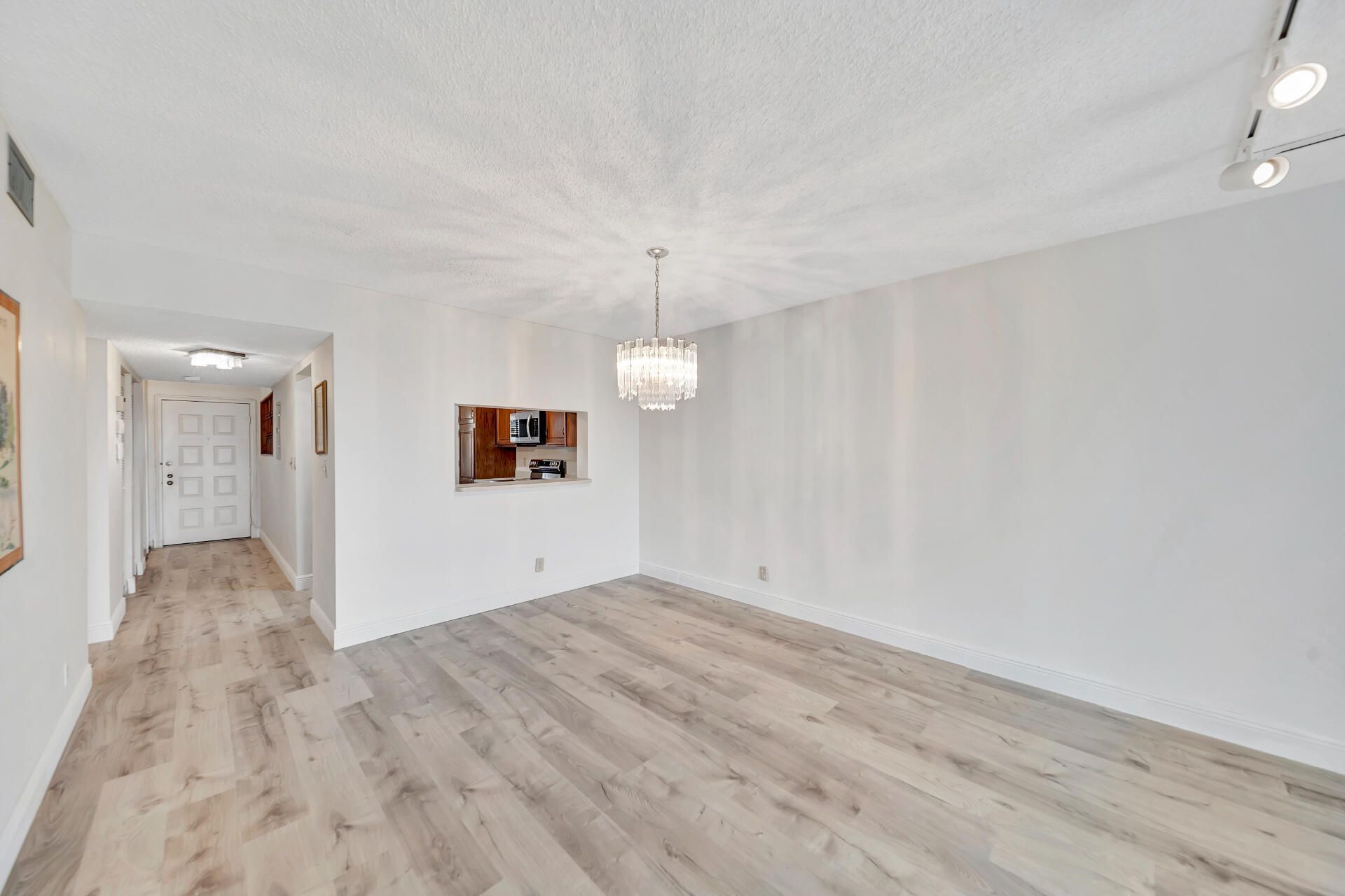 3485 Environ Boulevard, Unit C504, Lauderhill, FL 33319 Photo