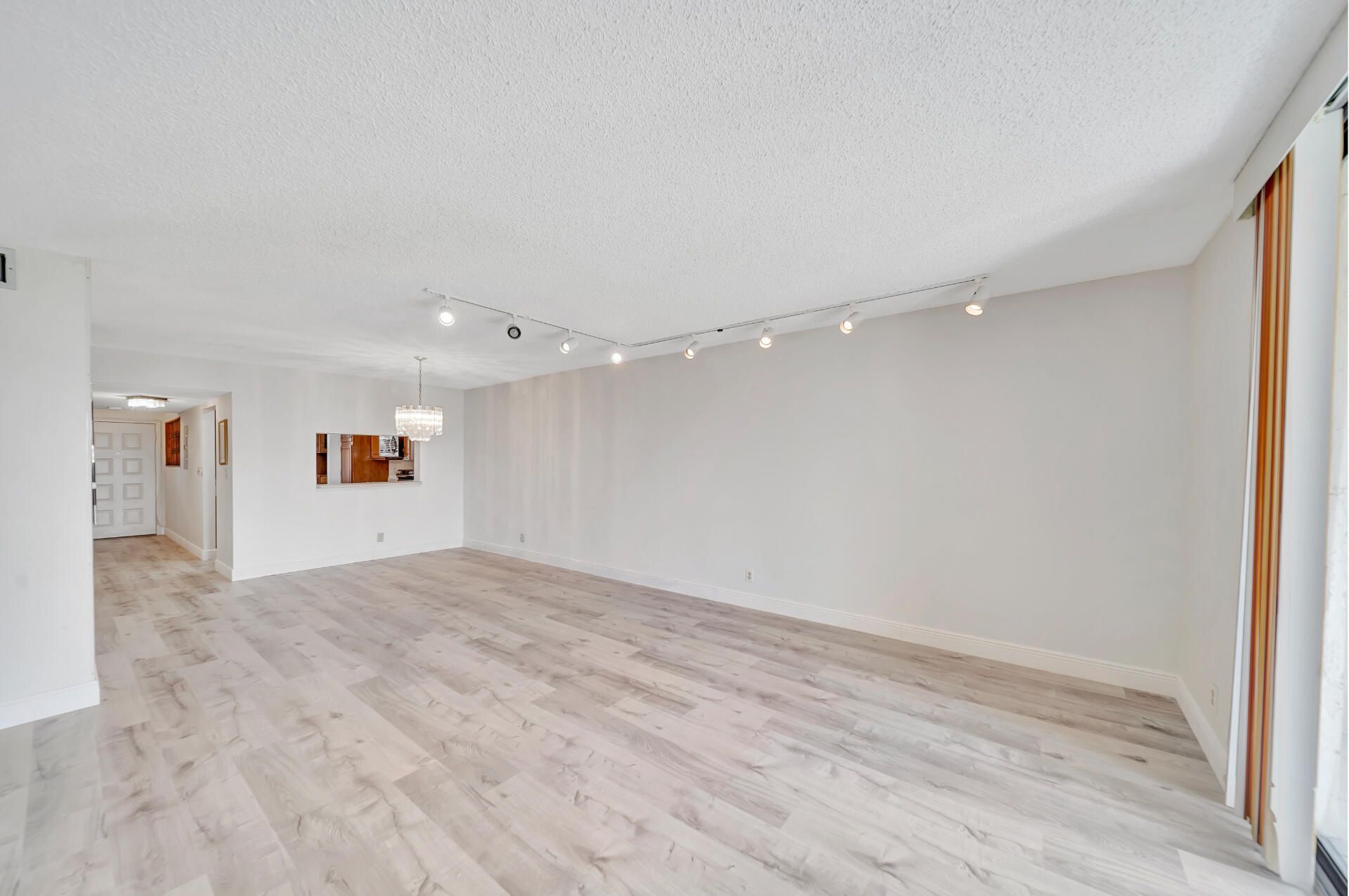 3485 Environ Boulevard, Unit C504, Lauderhill, FL 33319 Photo