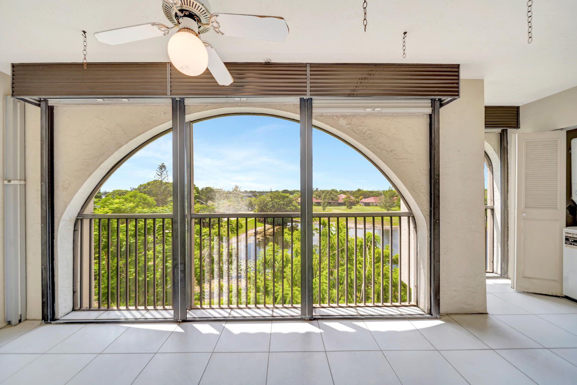3485 Environ Boulevard, Unit C504, Lauderhill, FL 33319 Photo