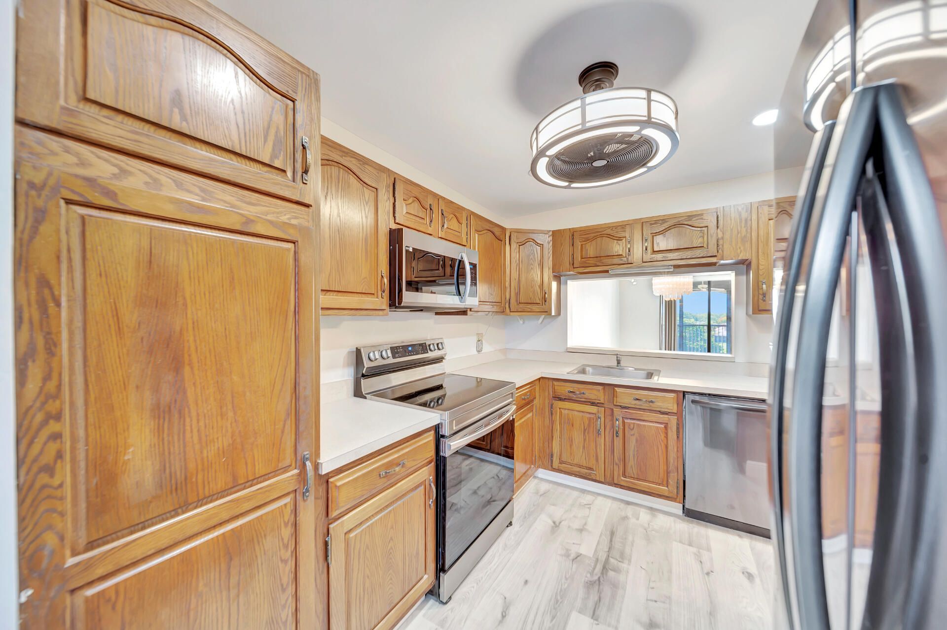 3485 Environ Boulevard, Unit C504, Lauderhill, FL 33319 Photo