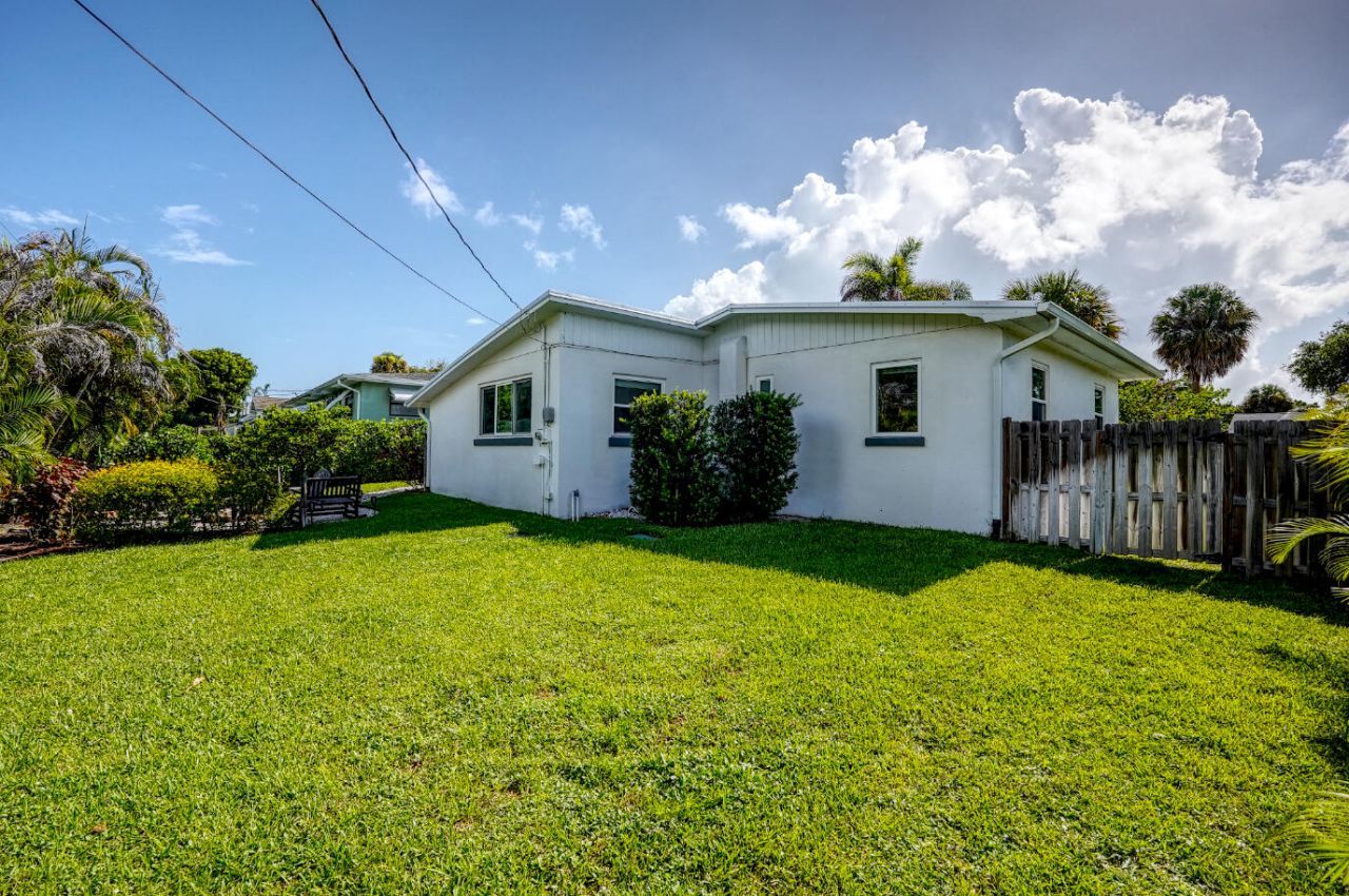 3444 NE Sandra Drive, Jensen Beach, FL 34957 Photo