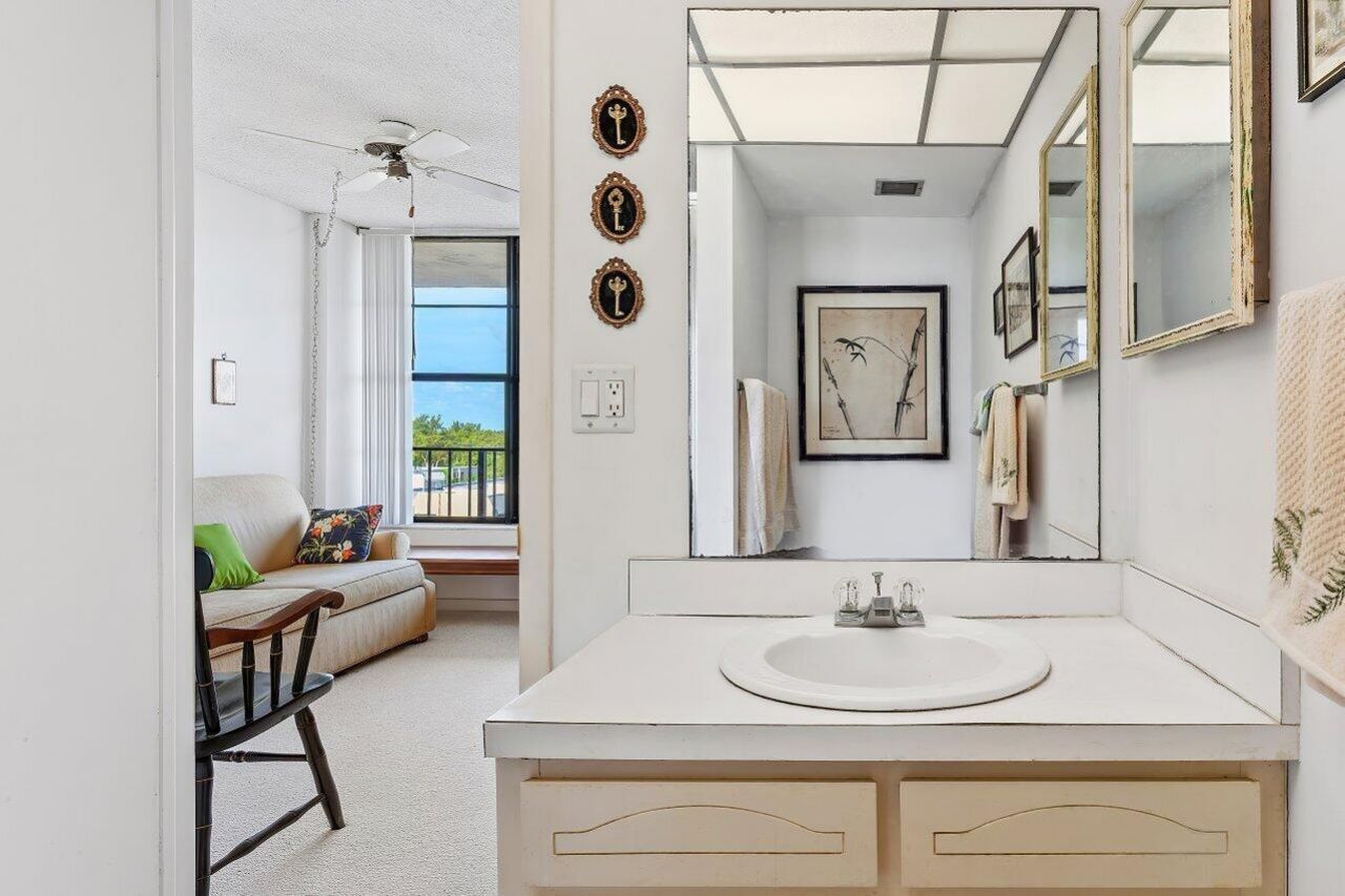 13 Royal Palm Way, Unit 602, Boca Raton, FL 33432 Photo