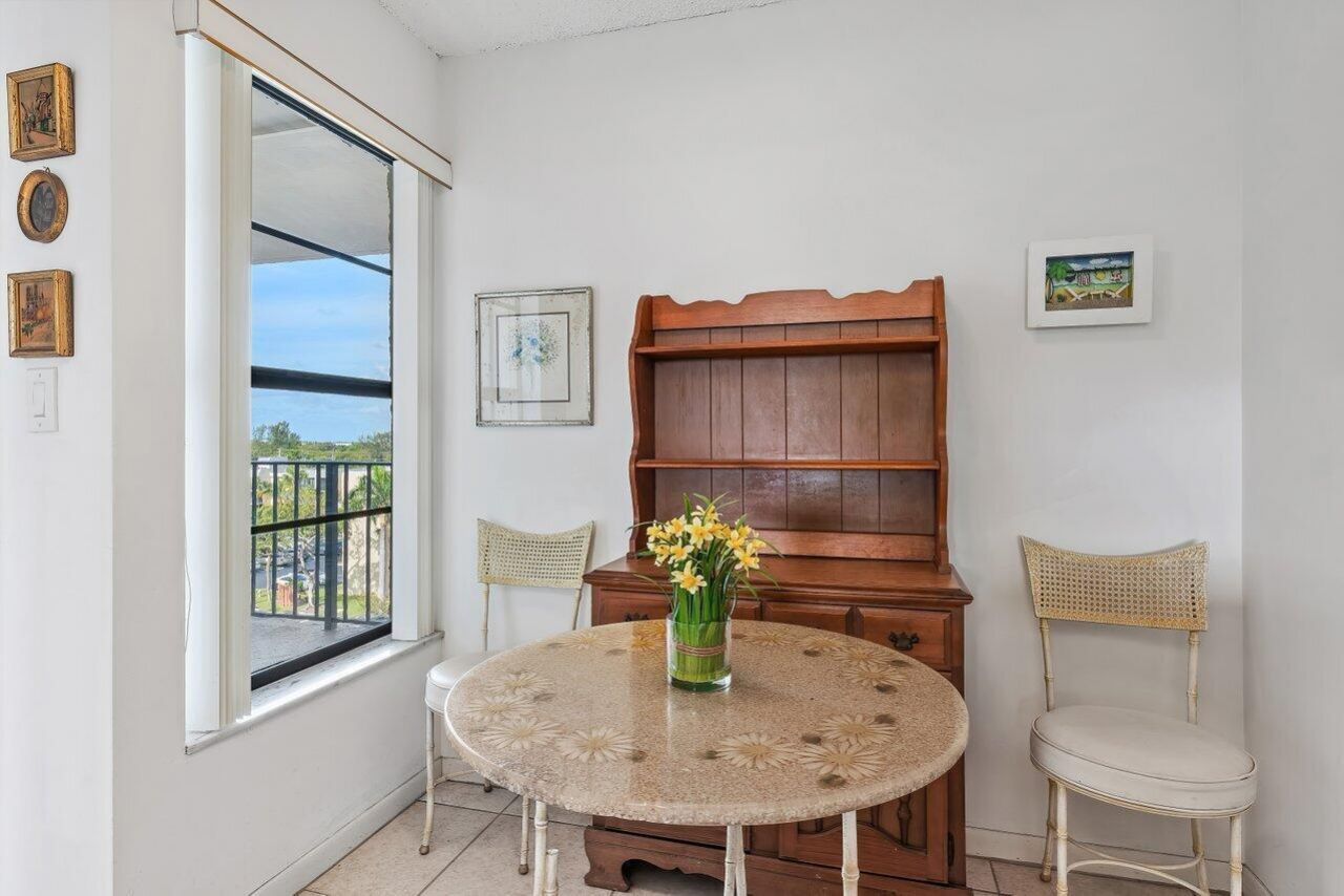 13 Royal Palm Way, Unit 602, Boca Raton, FL 33432 Photo