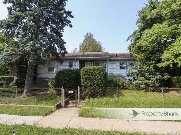 3140 Country Club Road , Bronx, NY 10465