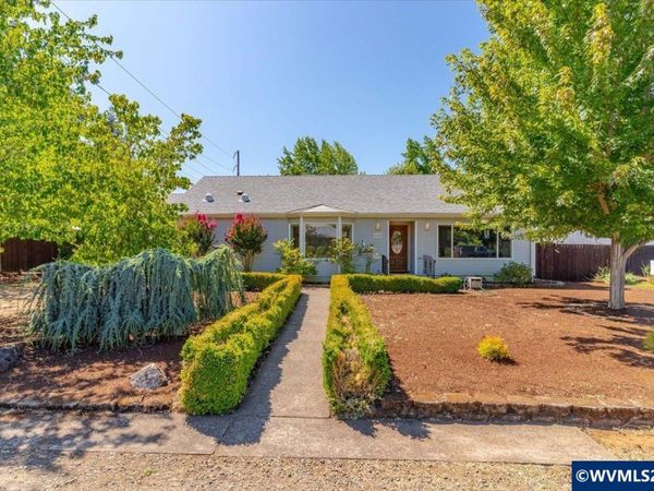 3493 Pioneer Dr SE, Salem, OR 97302