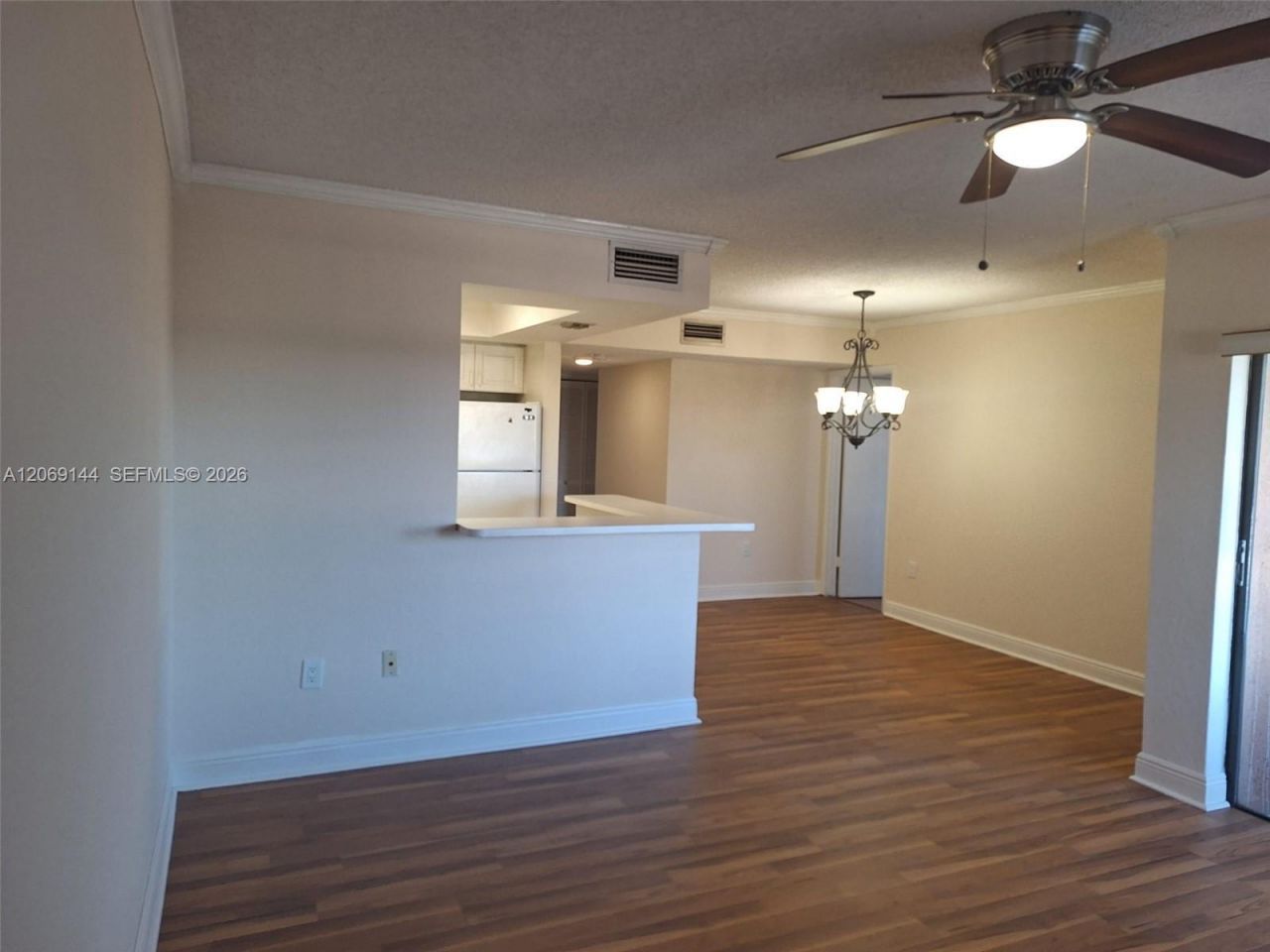 17600 NW 68th Ave, Unit B4009, Hialeah, FL 33015 Photo